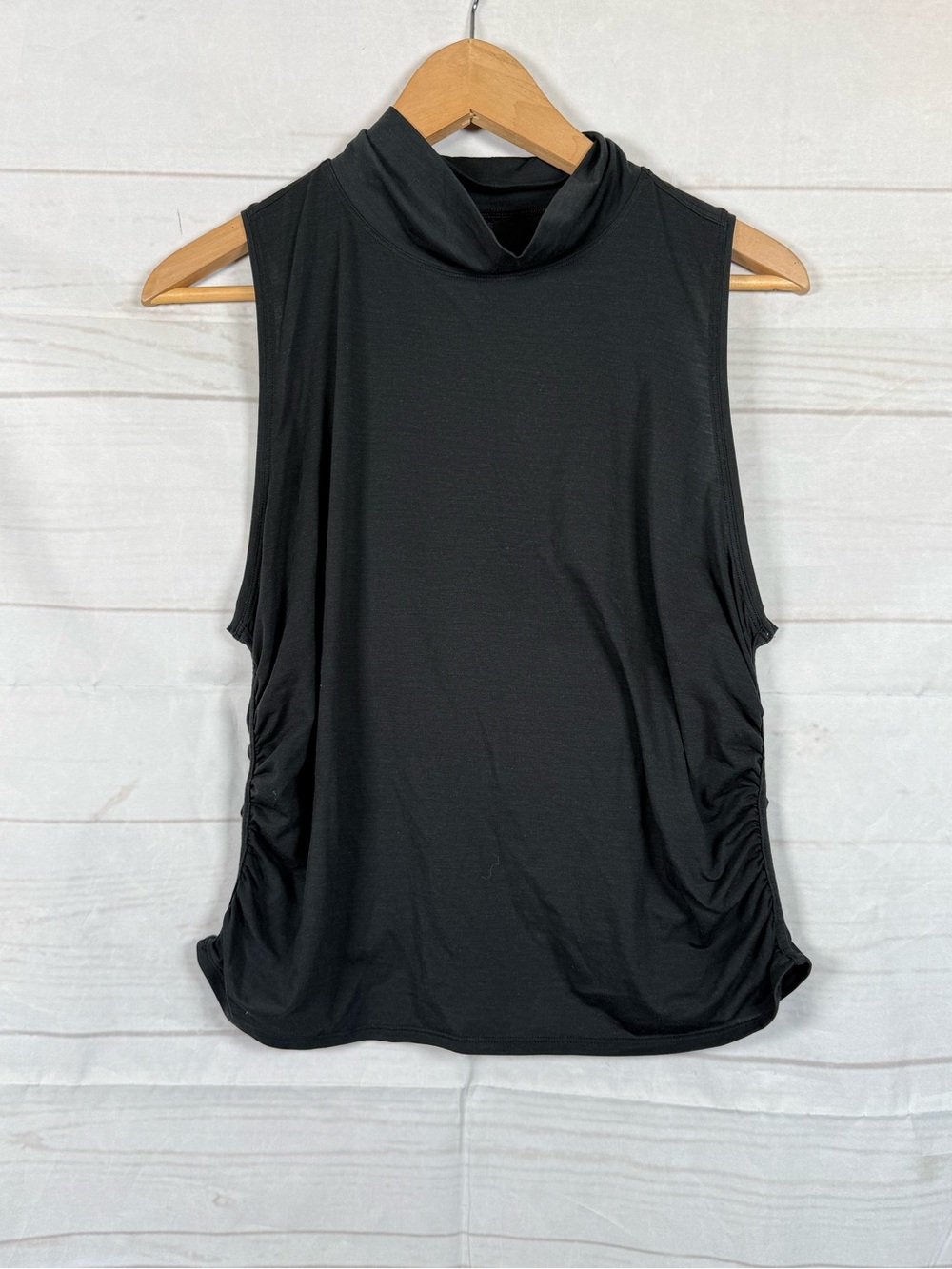 Lululemon See The Horizon Ruched Mock Neck Tank Top Black like S 4-6
